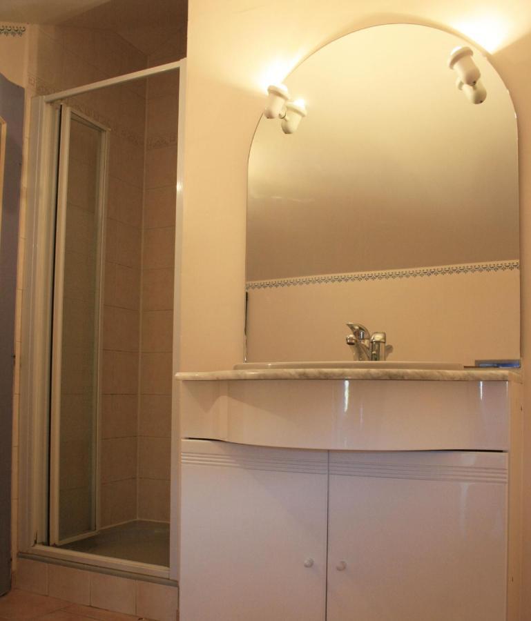 Les Figuiers Apartment *